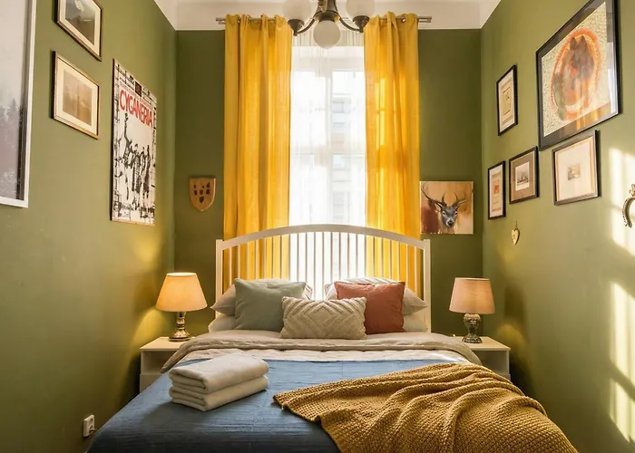 Opera Apartments